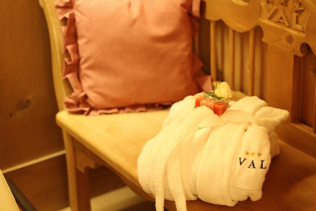 Hotel Val Sëlva di Val Gardena Værelse billede