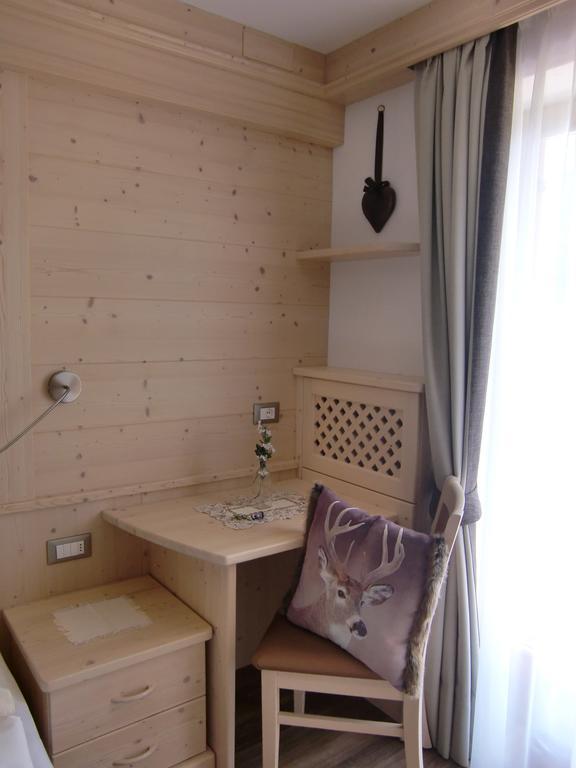 Hotel Val Sëlva di Val Gardena Værelse billede